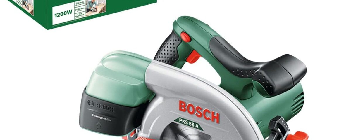 Test des scies circulaire et sauteuse Bosch : pKS 55 A & PST 650