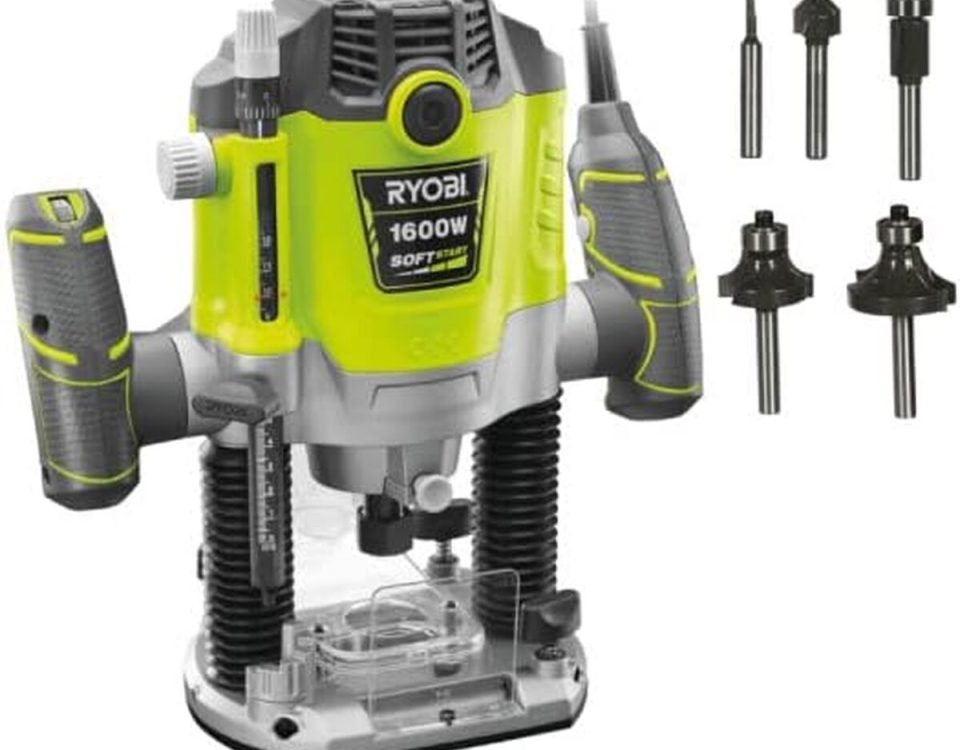 Test du pack Ryobi défonceuse RRT1600-K 1600W et ses accessoires