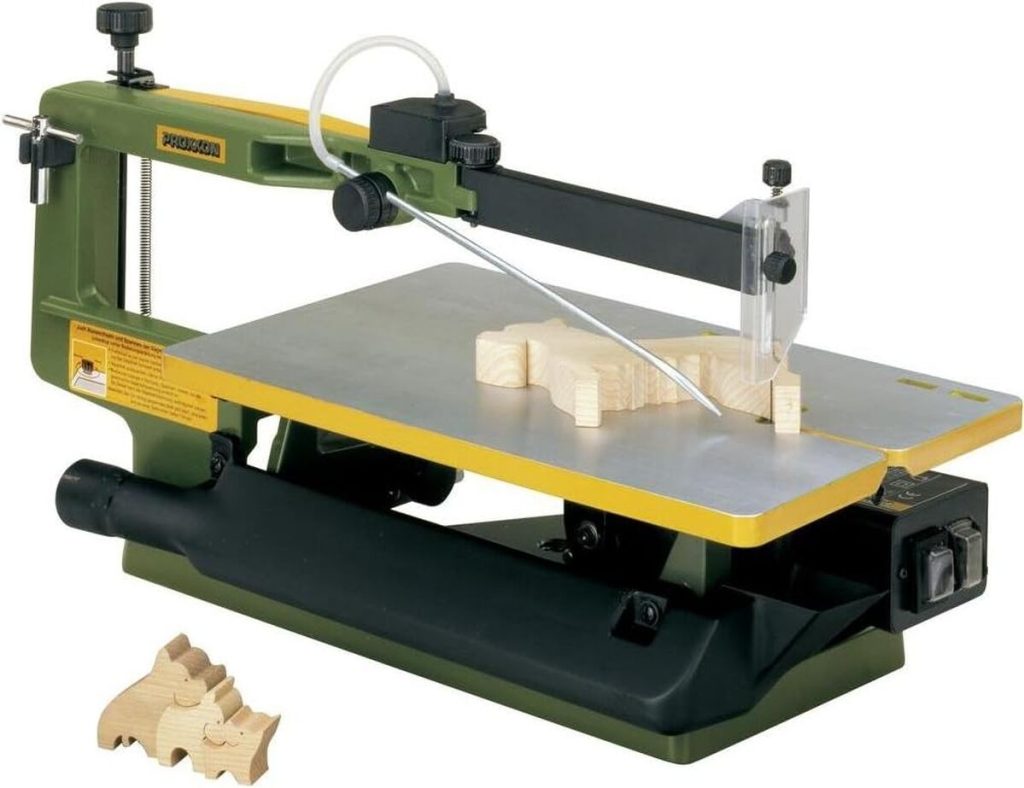 Test de la scie à chantourner Proxxon DS 460 à deux vitesses