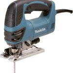 Test de la scie sauteuse Makita 4350FCTJ 720W