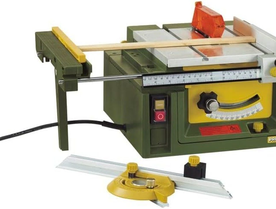 Test de la scie de précision Proxxon 2227070 fet