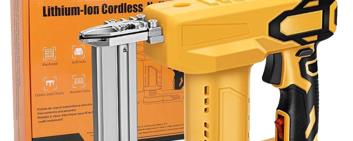 Test du pistolet Bekasa 20 V : cloueuse et agrafeuse performante