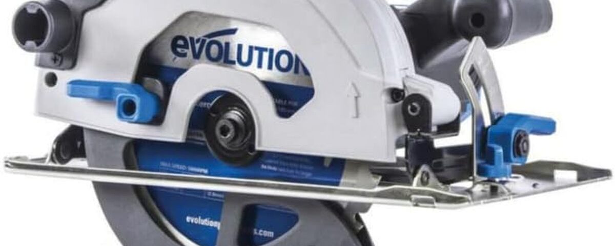 Test de la scie circulaire Evolution S185CCSL : précision et puissance
