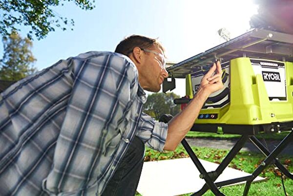 Découvrez notre analyse approfondie de la scie sur table RYOBI RTS1800EF-G : puissance, précision et performance en un seul outil. Optimisez vos projets de bricolage avec cette machine fiable et efficace.