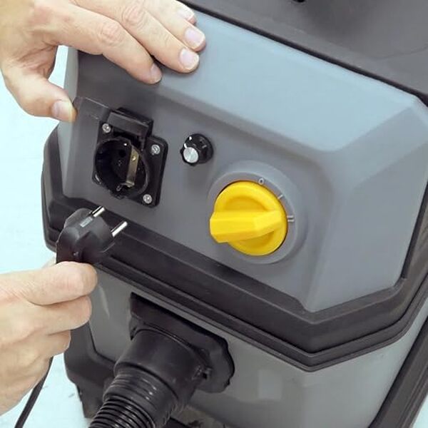 Découvrez notre analyse détaillée de l'aspirateur Fartools 1600W : puissance, polyvalence et efficacité au rendez-vous pour un nettoyage optimal de votre intérieur.