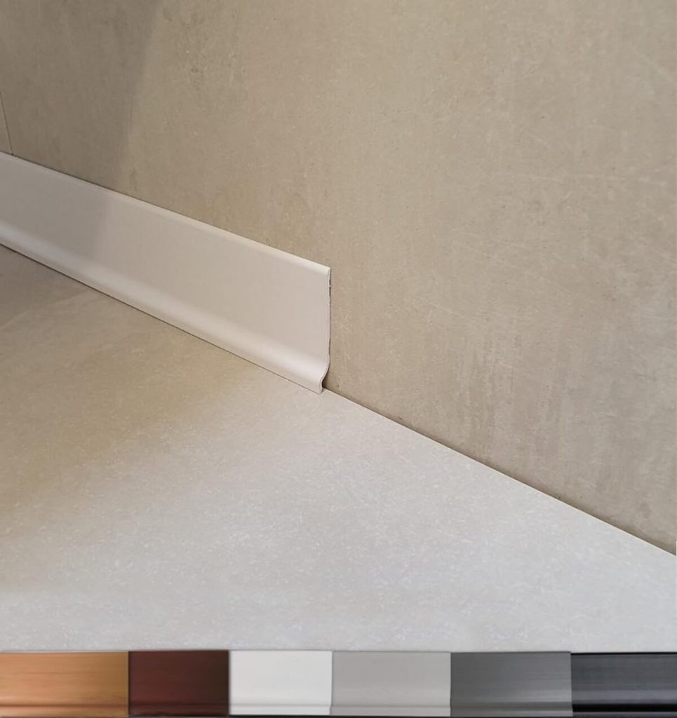 Test de la plinthe souple PVC MadeInNature 70 mm blanc